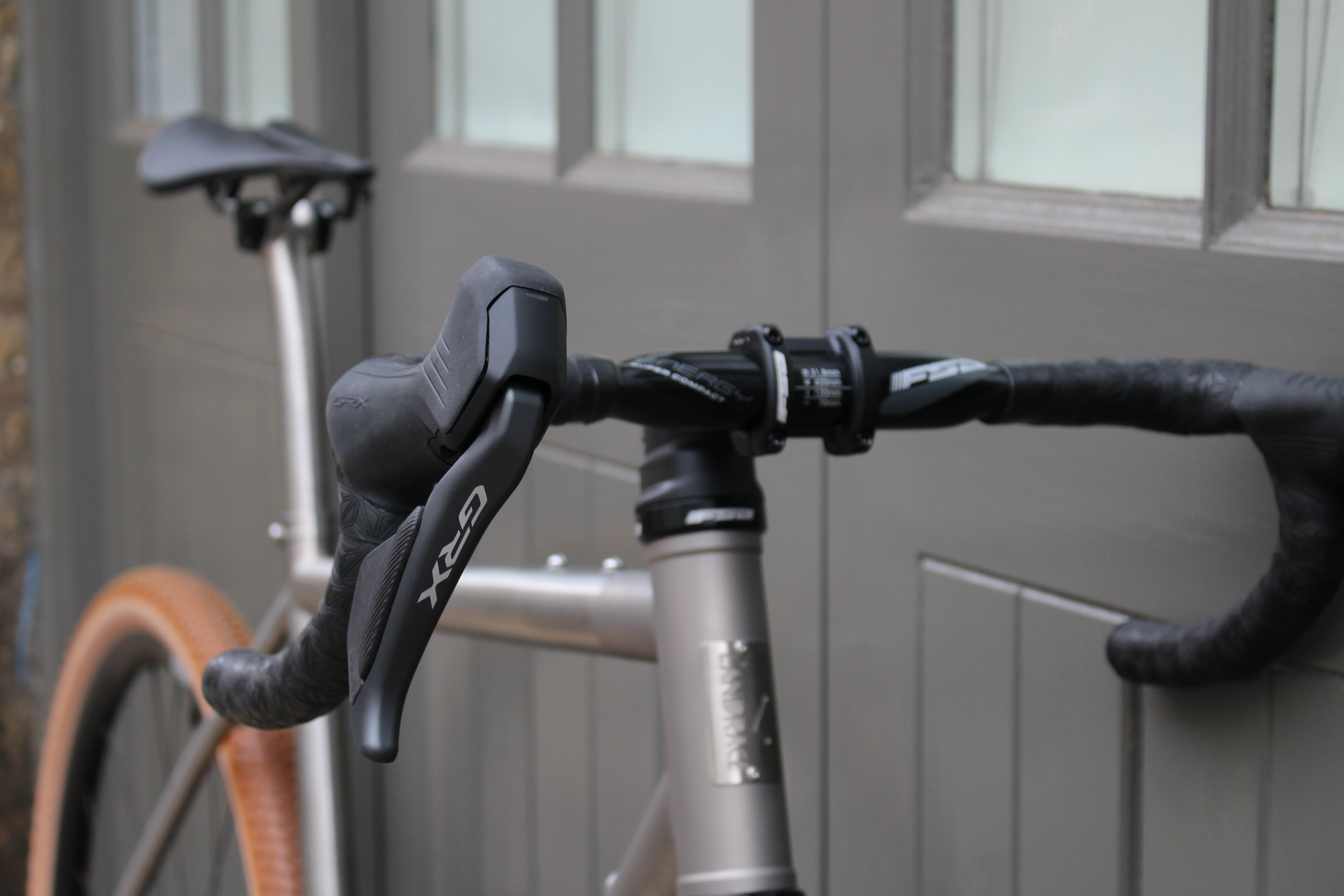 LANDRACE Boxer - Summer Special Shimano GRX825 Di2 2 X 12 Gravel Build.