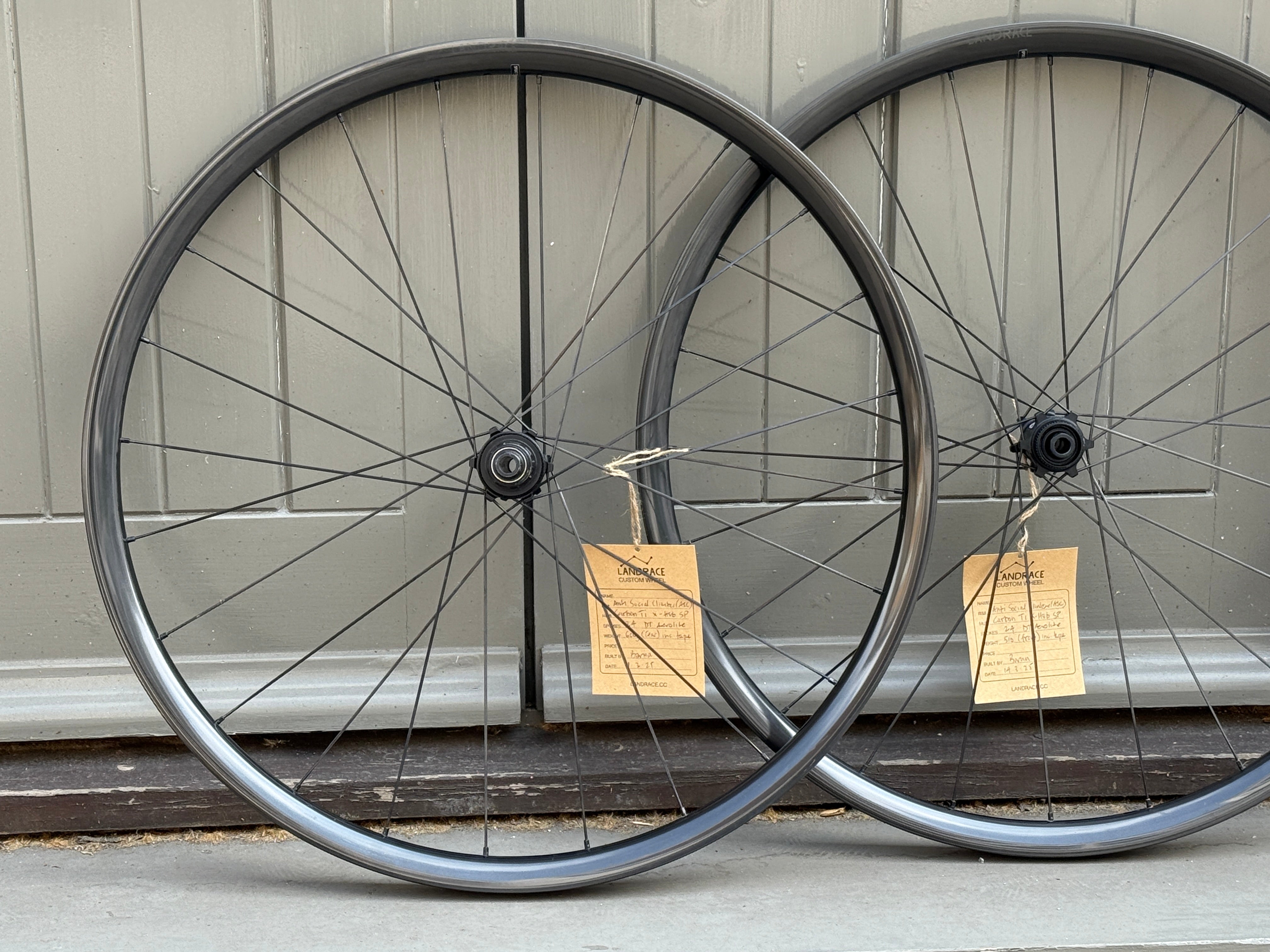 LANDRACE A.S.C. (Anti-Social Climber) carbon wheelset