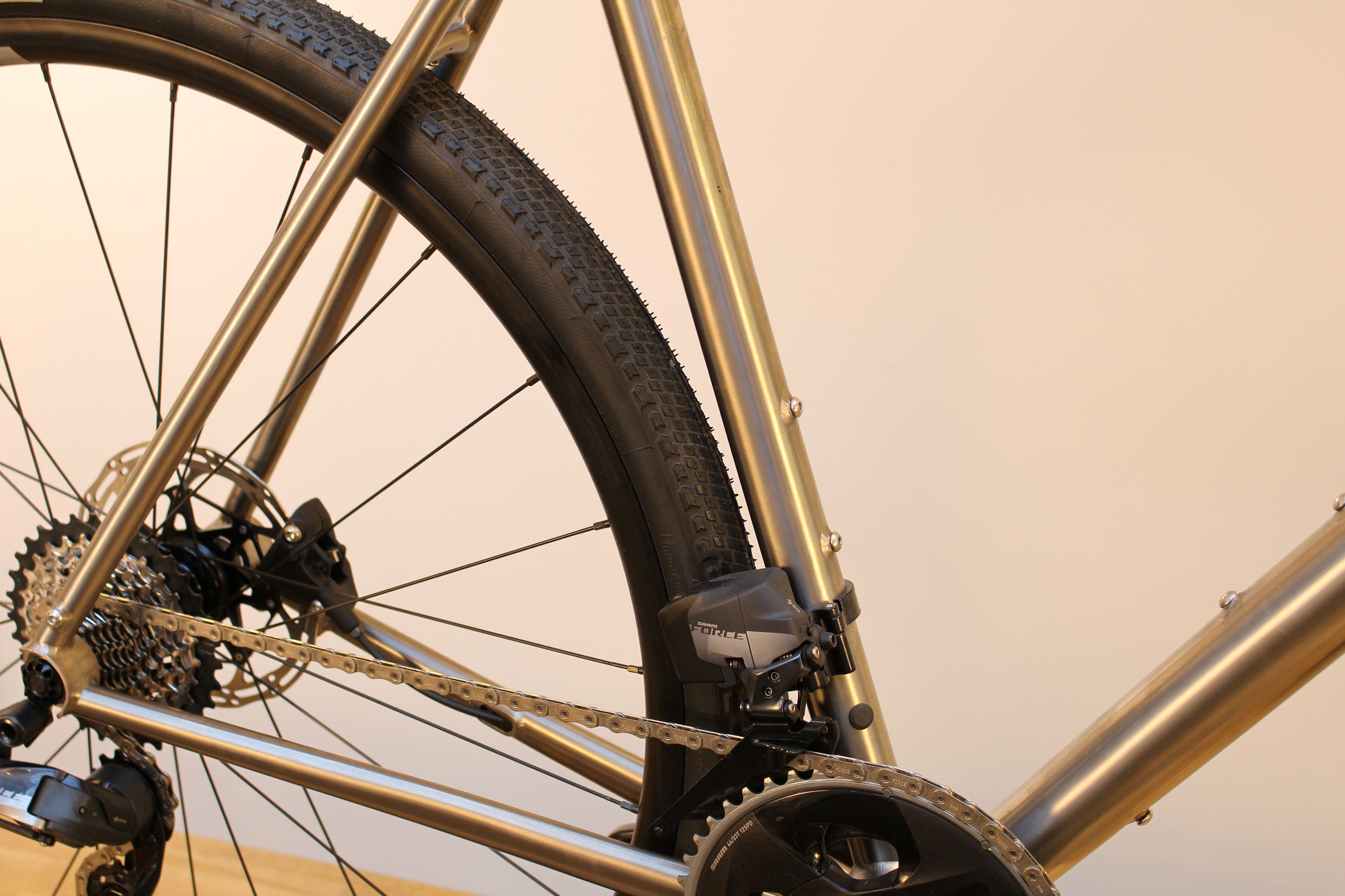 LANDRACE Tupelo - SRAM Force AXS bike - Forza wheels - Large/57cm